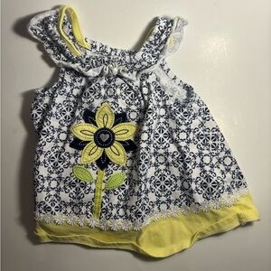 Kids Headquarters White Navy & Yellow Floral Applique Tank